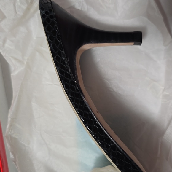 New Talbots Filomena Black Snakeskin Mid-Height Women's Slip-on, Size 11 - Picture 10 of 12